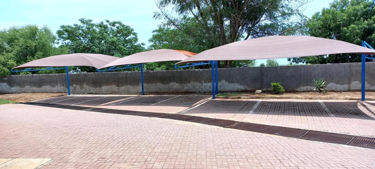 Msc Hotel Otjiwarongo Monitronics Bagian luar foto