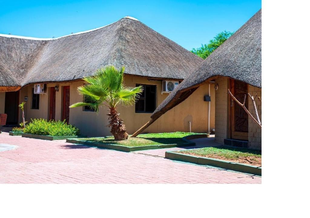 Msc Hotel Otjiwarongo Monitronics Bagian luar foto
